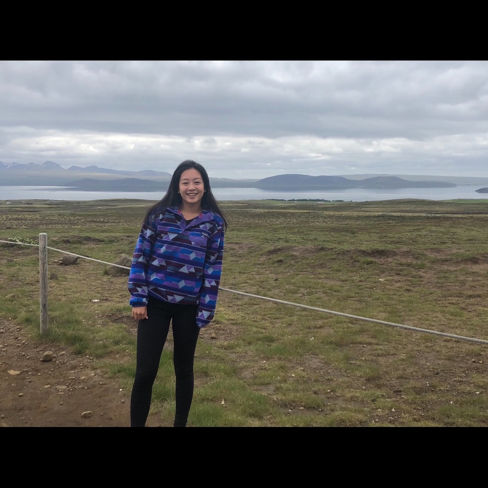 Meet your Posher, Melia